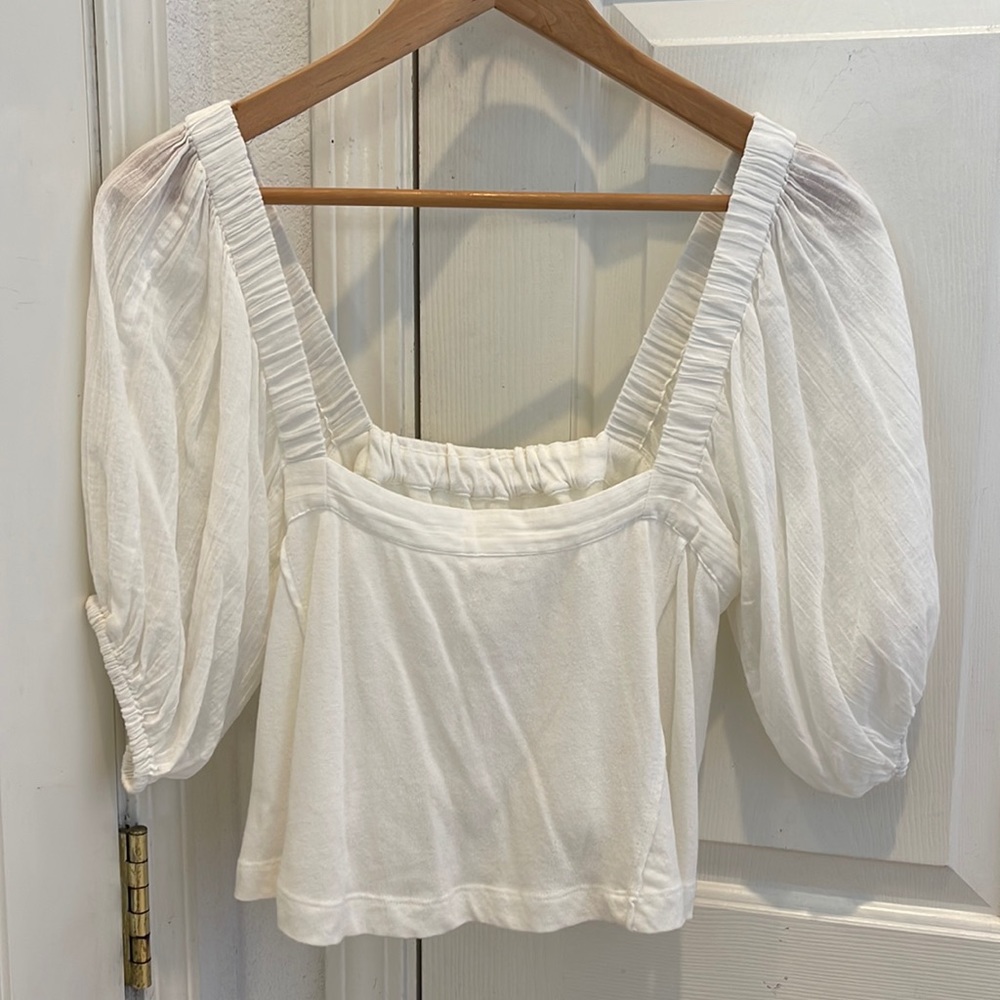 Cute white URBAN OUTFITTERS top